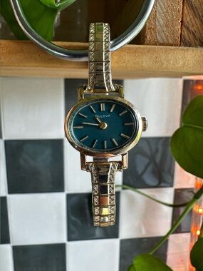 Vintage Bulova Women’s Small Cocktail Watch | Rare Teal Dial & Gold Tone